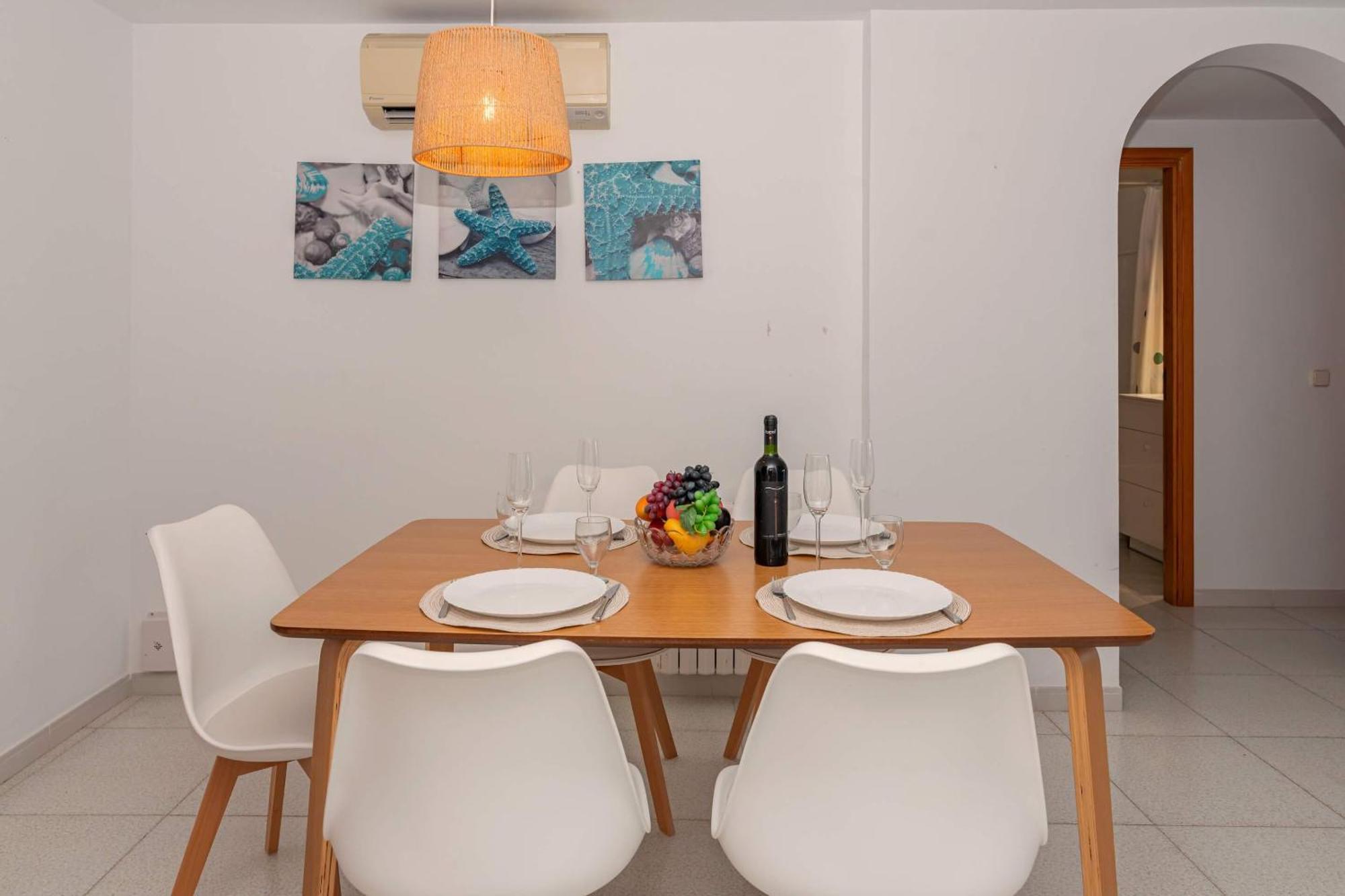 Vora Mar Beachfront Apartment By Sealand Villas Port de Pollença Eksteriør bilde