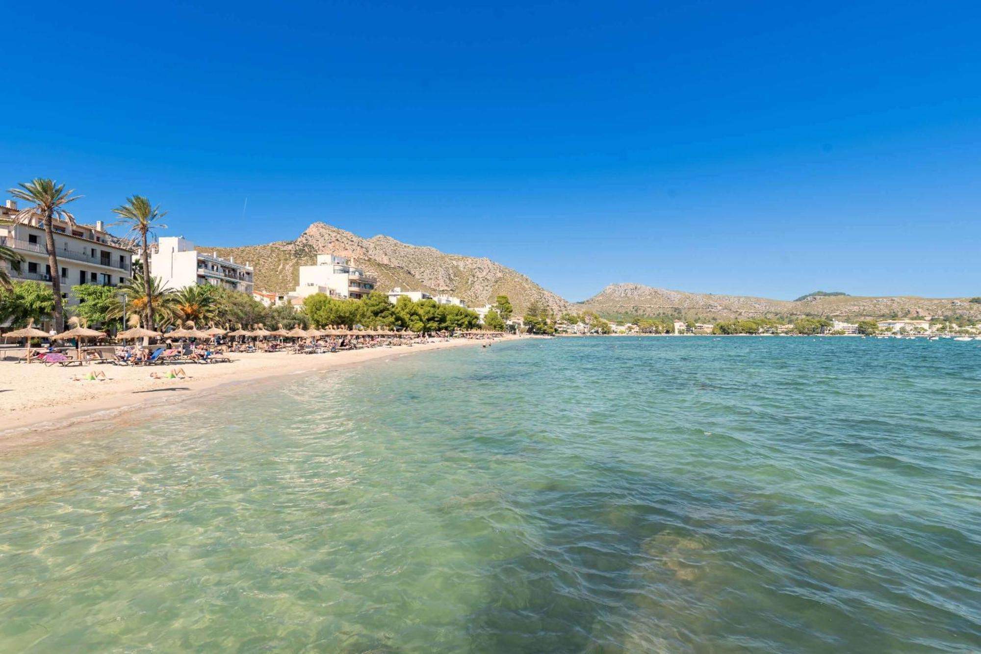 Vora Mar Beachfront Apartment By Sealand Villas Port de Pollença Eksteriør bilde